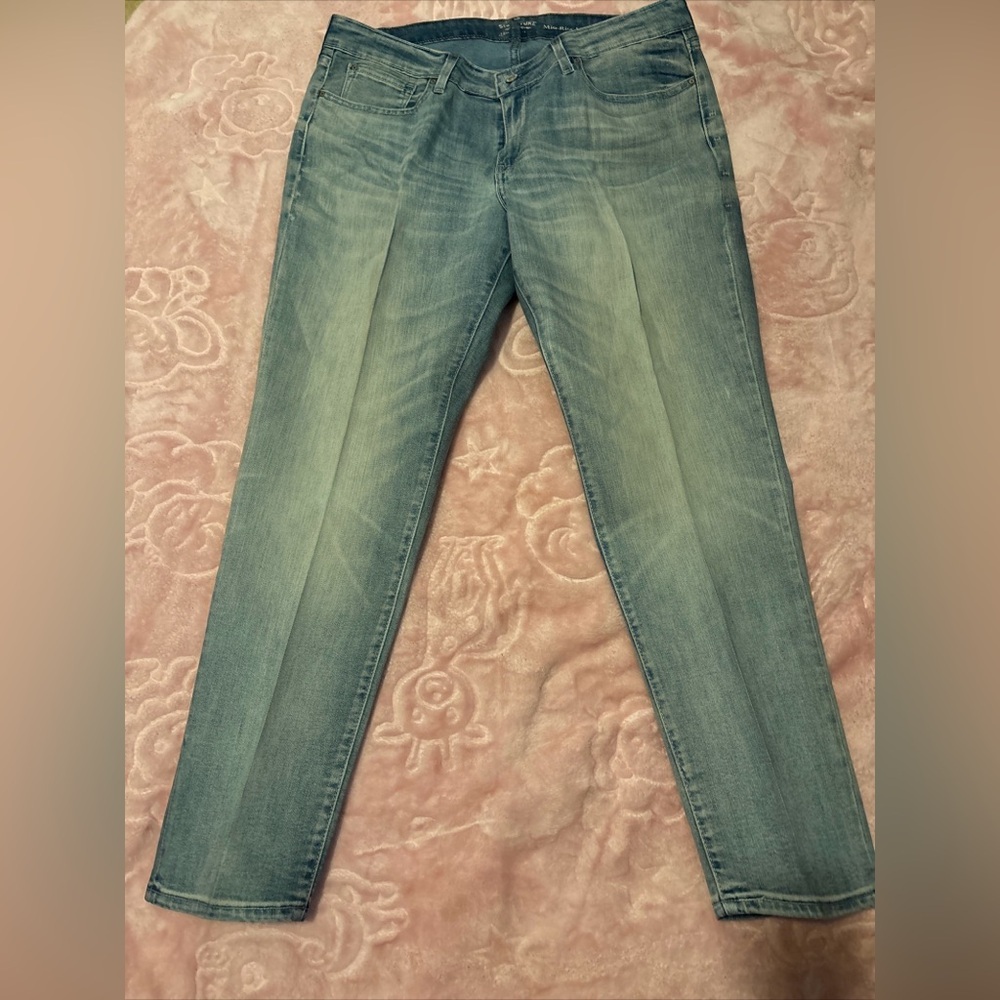 Signature by Levi Strauss Faded Blue Slim Jeans